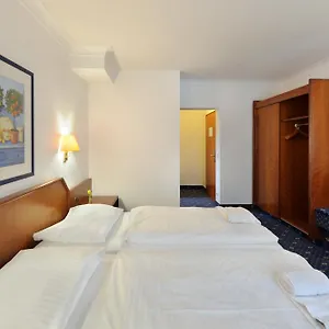 Ambassador Parkhotel Münih