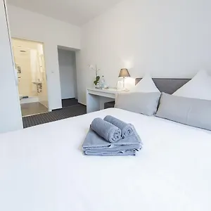 3* Мини-отель Berolina Haus